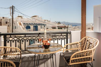 Lago m Superior Naxos Town