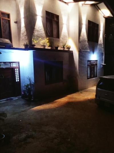 Uduwara Holiday Home