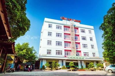 Khách sạn cẩm lai