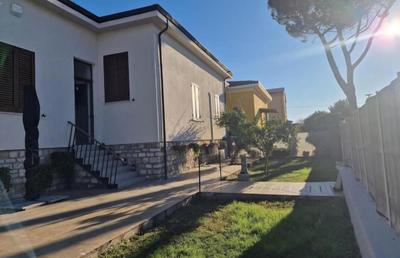 Cinzia's House of Mirrors