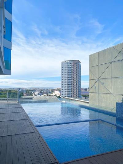 One Bedroom with Balcony in Abreeza Mall