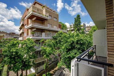Pio Vatican Flat
