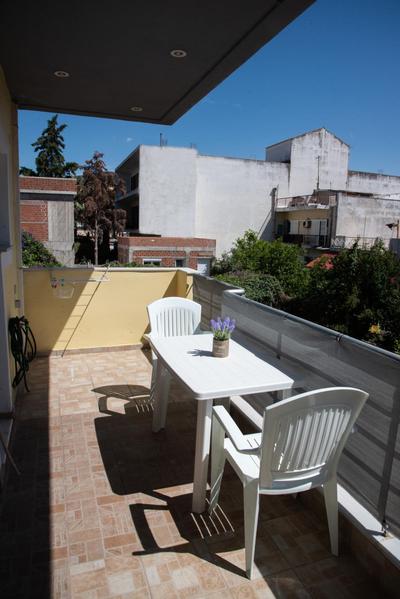 Modern apartment at Nea Artaki 2