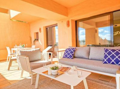 Apartment in Coto Real Duquesa - sea view & pools