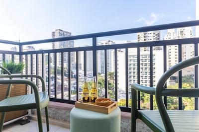 Piscina, AC, Pinheiros, Internet| Brazilian Corner
