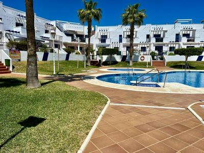Apartamento de lujo junto al mar