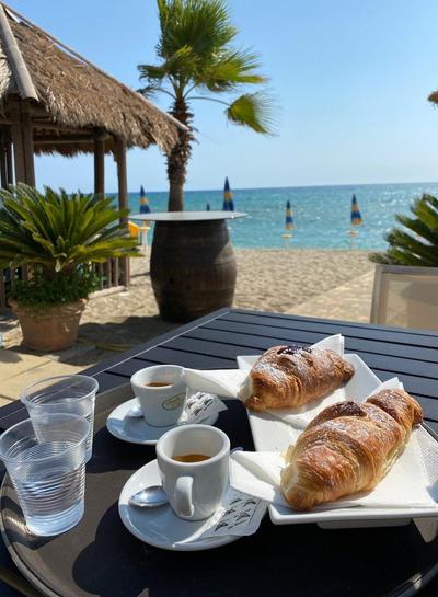 5 Stars - SEA FRONT APARTMENTS