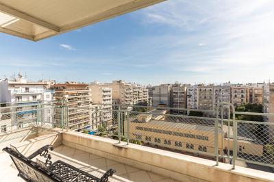 Valerie by halu! - Modern Living in 3BD apartment