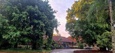Hotel Raices Esturion