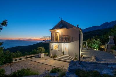 Villa with Sea View - Private Heated Pool