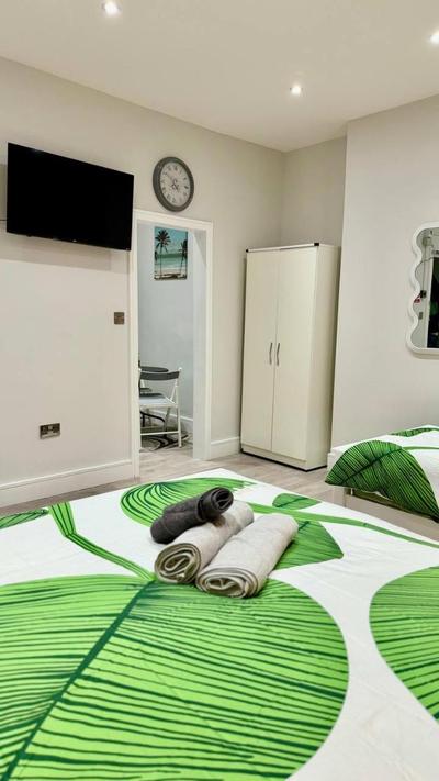Studio - Sleeps 3 - Short Walk to King's Cross