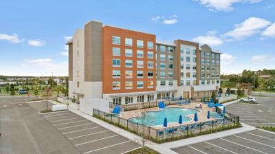 Holiday Inn Express & Suites Orlando- Lake Buena Vista by IHG