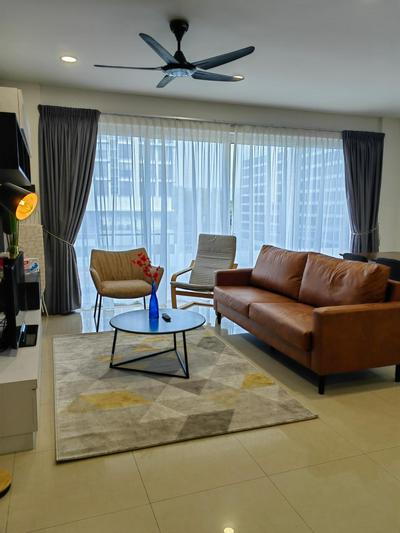 500MBps Internet Executive 3-Bedroom next to TRX Tower