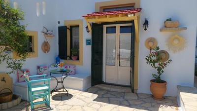Elies Apartments
