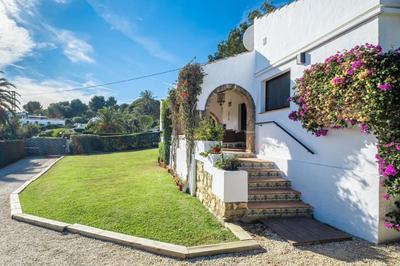 Oasis de Paz con Piscina Barbacoa Playa a 5minutos