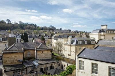 Dream Stays Bath - Beau Street Apartments