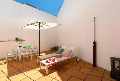 La flama del Ter, un loft preciós amb pati privat i estufa de flames