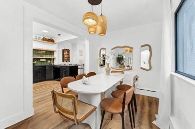 Centrally Located Modern Apartment