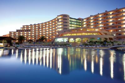 Spectacular Albufeira 2 Bedroom apartment in the city center