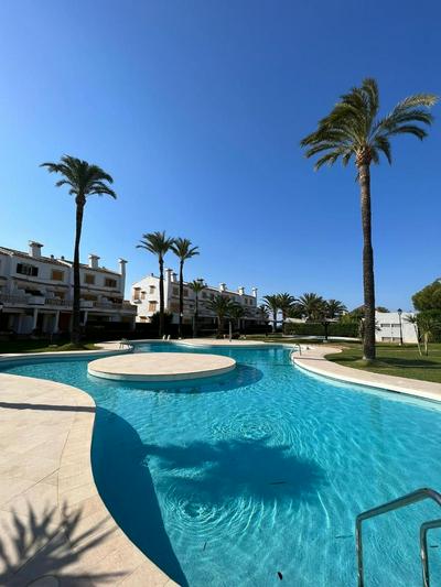 Ático con salida directa a la playa - Denia