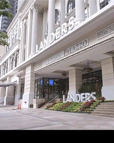 2BR at the FORT BGC near Malls, Restaurants & Shops