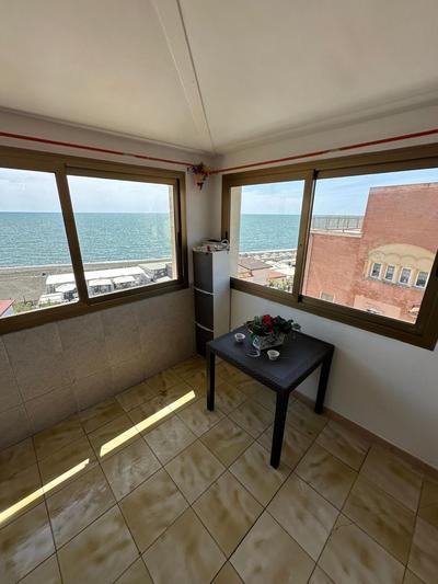 Finestra sul Mare
