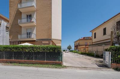 Appartamento Marotta Lungomare con Giardino e Parcheggio