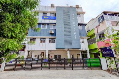 FabHotel Tristar Residency - Tambaram