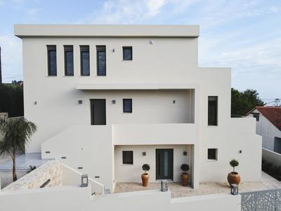 Mamfredas Luxury Residence