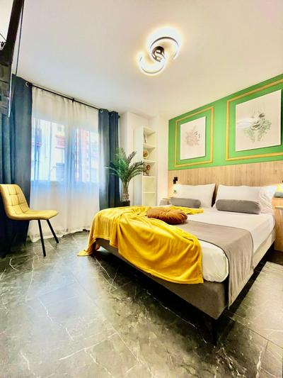 Alicante Centro Apartments with FREE PARKING