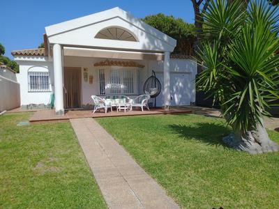Casa con chimenea cerca de la playa