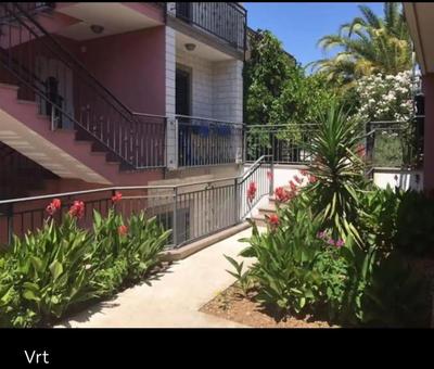 Apartments Nena Ap 9