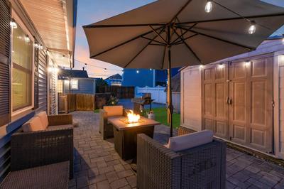 Belmar Beach Bungalow 35 Blocks to Sand Fire Pit, Grill, 3 Beach Badges