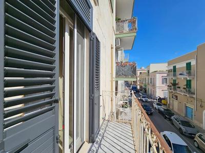 Casetta Via Roma by MONHOLIDAY