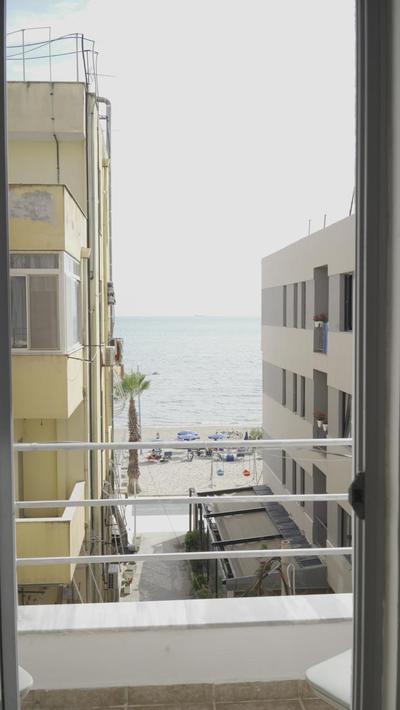 Ohana Apartments 2