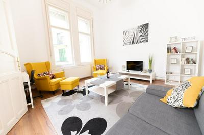 Danube Dwelling Aulich utca 3