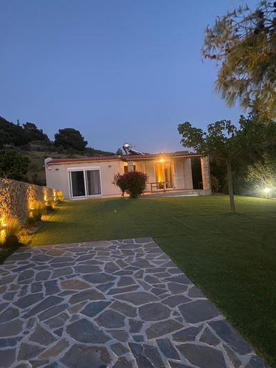 RELAXING POOL HOUSE IN LAGONISI 2