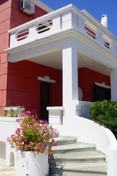 Villa Aspalathus Red, Pool and Panoramic Views to fulfil your Aegean memories