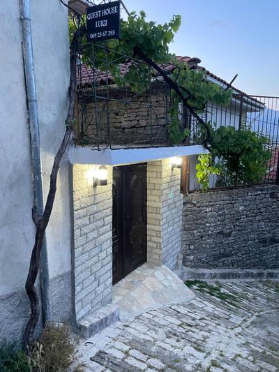 Luigi Guest House