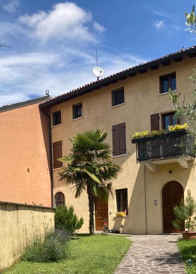Villa nerina