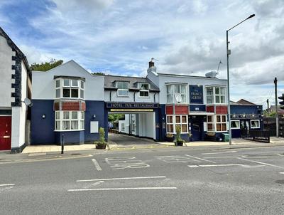 The Prince Albert Pub & Hotel with onsite FREE PARKING 2 minutes from Legoland