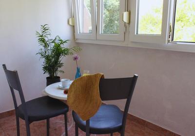 Golden Sunlight Apartment