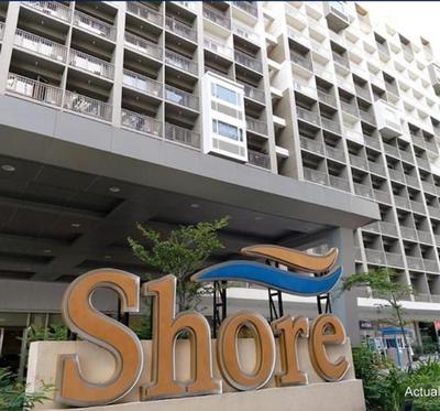 Big Cut End-Unit Condo In SHORE RESIDENCES