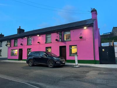 Danny's Bar & accommodation Broadford county Clare