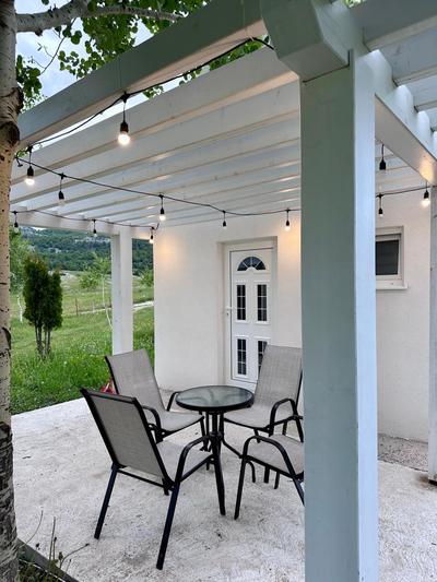 Guest house Lena Lukavica