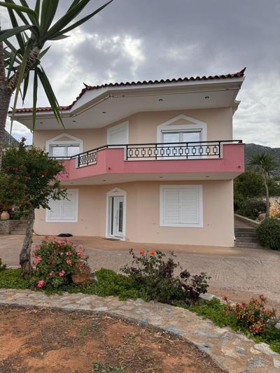 KAMARINOS apartment