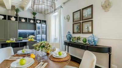 Angelica Luxurious Modern Apartment in the Heart of Lucca