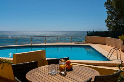 Sea view over Mascarat