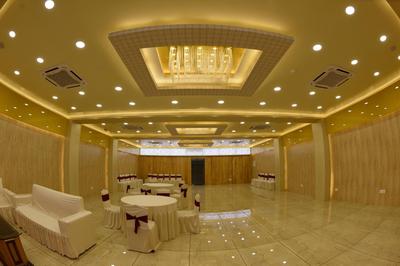 Hotel Ratana International