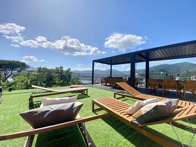 CasaViva - Terrace Apt with Parking in Rapallo